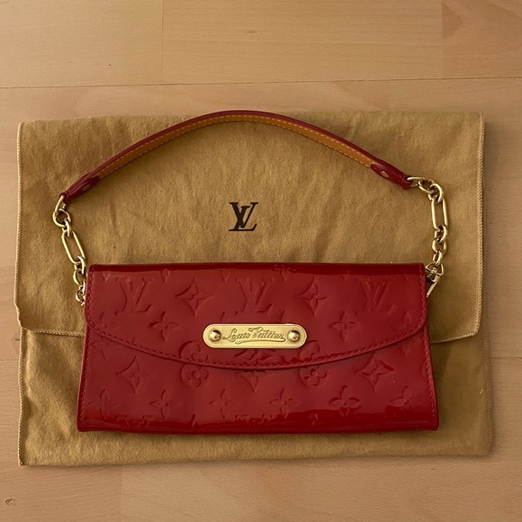Louis Vuitton Red Patent Leather shoulder bag - Picture 1 of 7